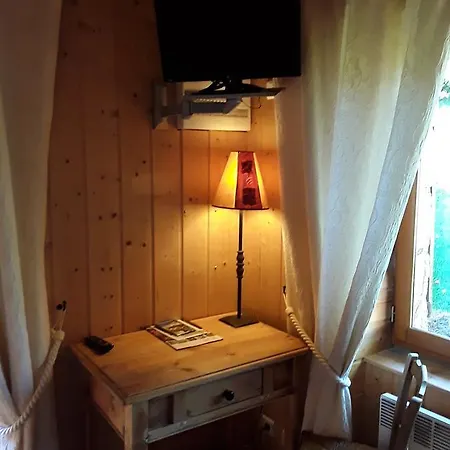 L'auberge Chez Leon Bed & Breakfast Le Chambon-sur-Lignon